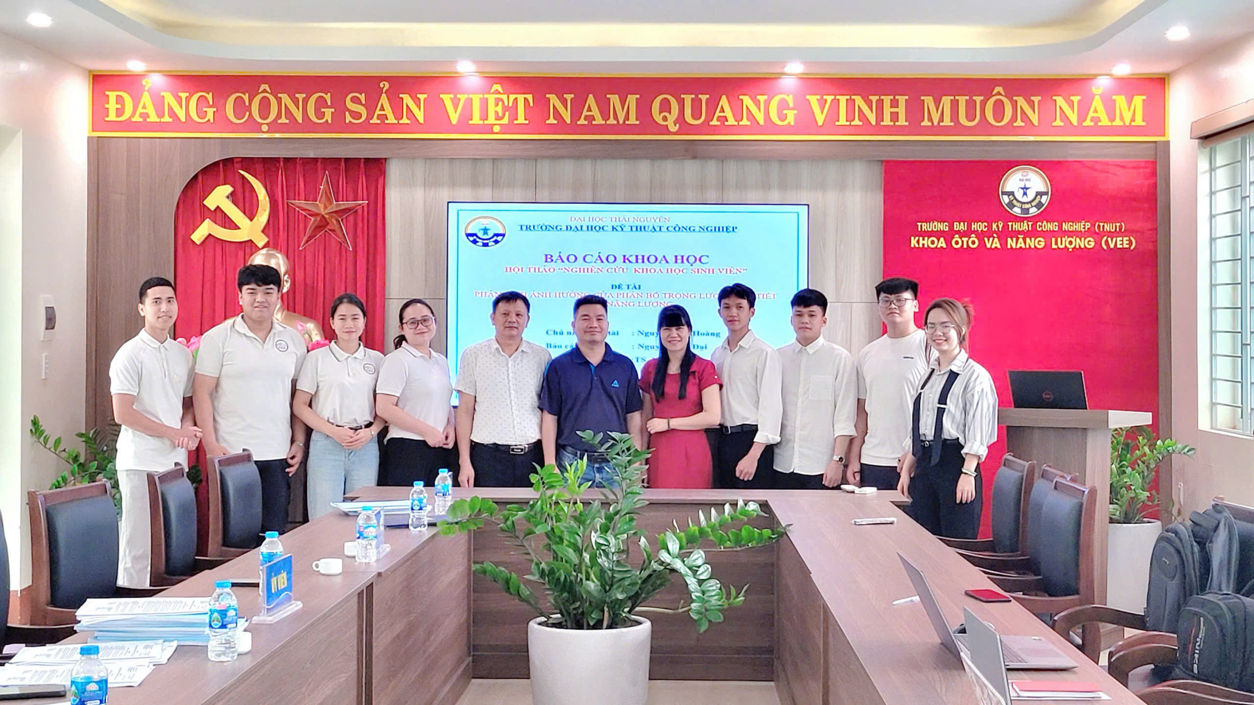 Hội Thảo Nghiên Cứu Khoa Học Sinh Viên VEE, TNUT